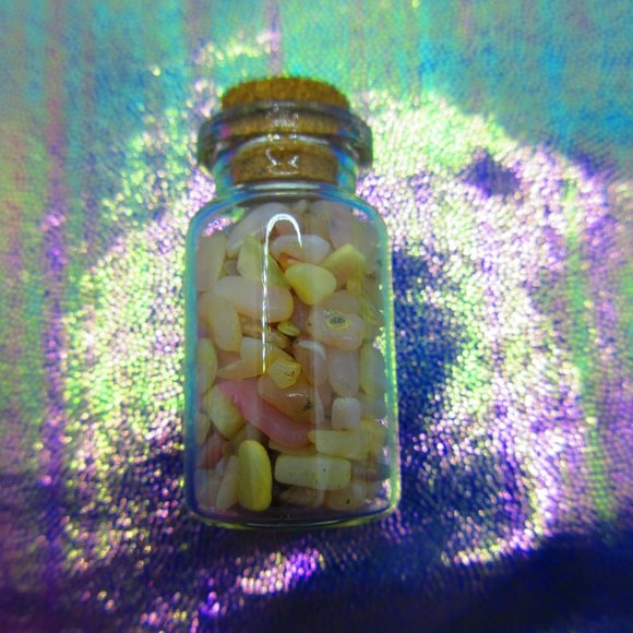 Pink Opal Gemstone Chips In A Bottle Embellishments Natural Semi Precious - Picture 3 of 3